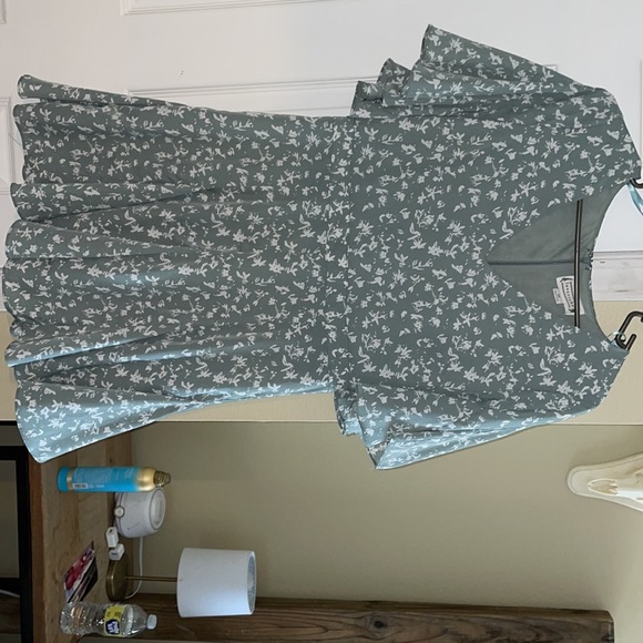 Loveriche green floral dress m - Picture 3 of 3